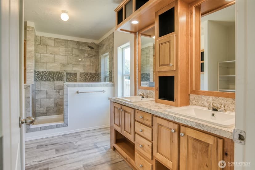 Property photo for 141 Frigate Street NW, Ocean Shores photo 22