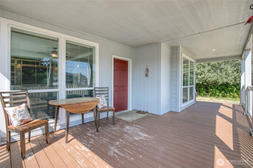 Property photo for 141 Frigate Street NW, Ocean Shores photo 2
