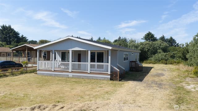 Property photo for 141 Frigate Street NW, Ocean Shores
