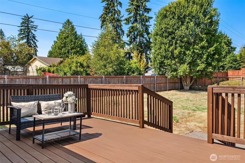 Property photo for 2021 204th Street SW, Lynnwood photo 20