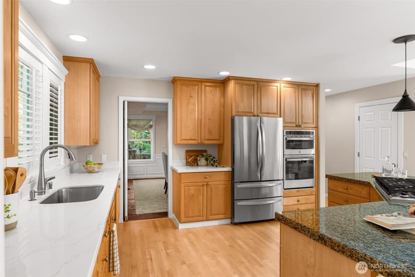 Property photo for 1907 2nd Street, Kirkland photo 8