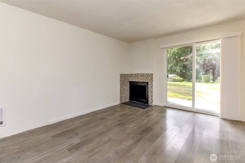 Property photo for 15280 Macadam Road S #E104, Tukwila photo 6