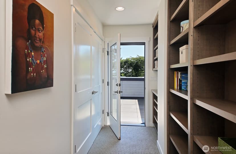 Property photo for 512 Cascade Avenue #A, Langley photo 24
