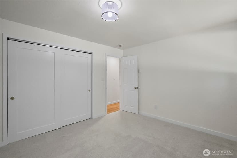 Property photo for 13304 Elliott Road, Snohomish photo 23