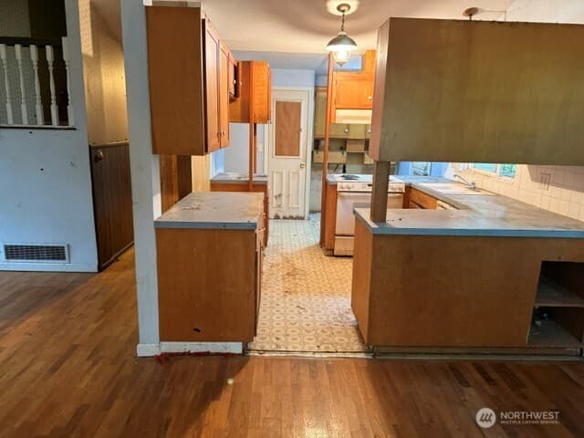 Property photo for 22306 39th Avenue W, Mountlake Terrace photo 6