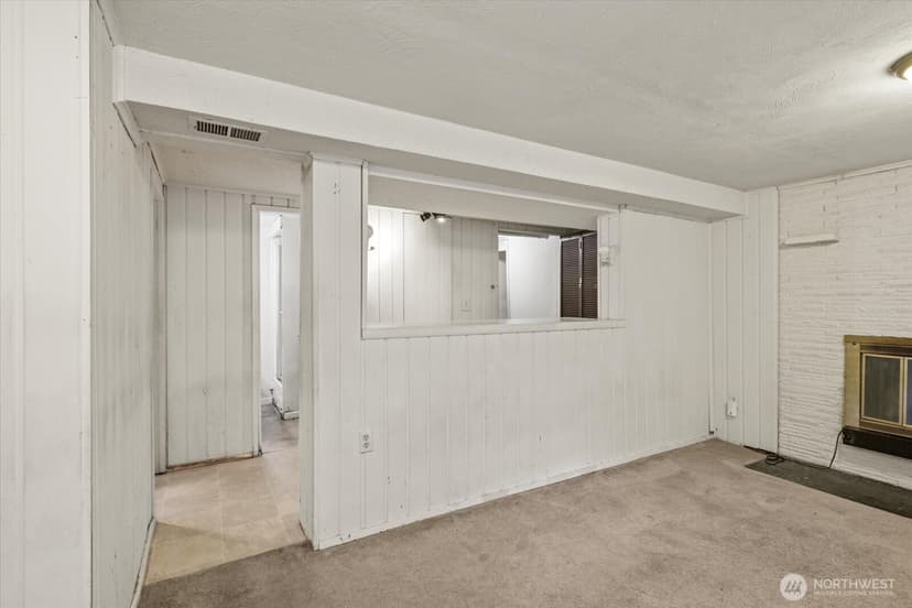 Property photo for 14709 58th Avenue S, Tukwila photo 20