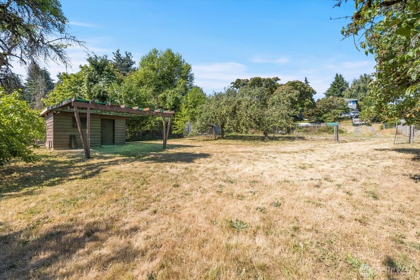 Property photo for 14709 58th Avenue S, Tukwila photo 37