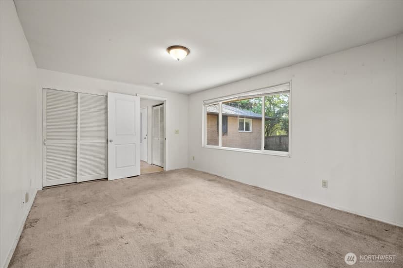 Property photo for 14709 58th Avenue S, Tukwila photo 13