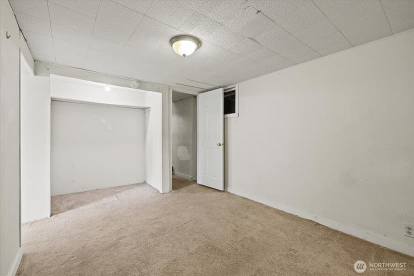 Property photo for 14709 58th Avenue S, Tukwila photo 27