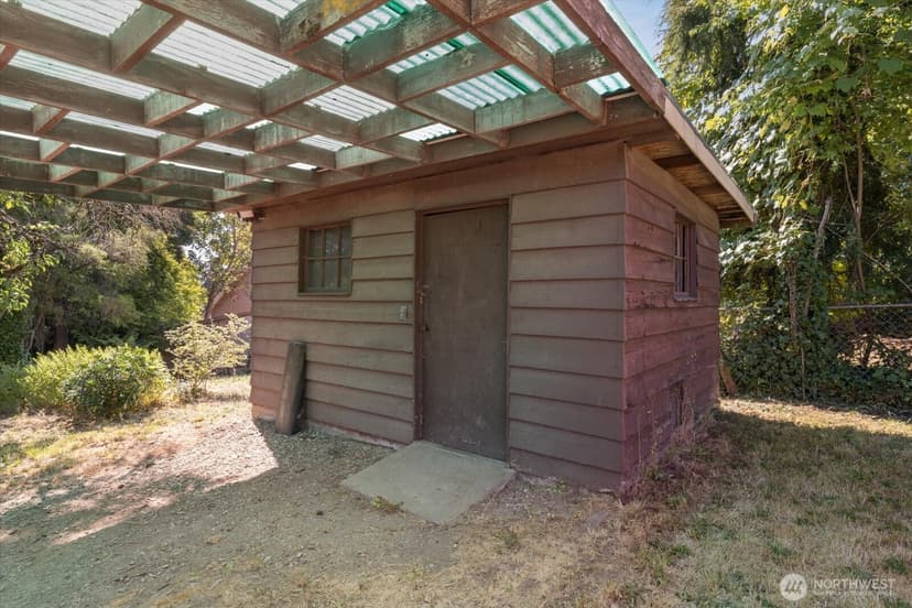 Property photo for 14709 58th Avenue S, Tukwila photo 36