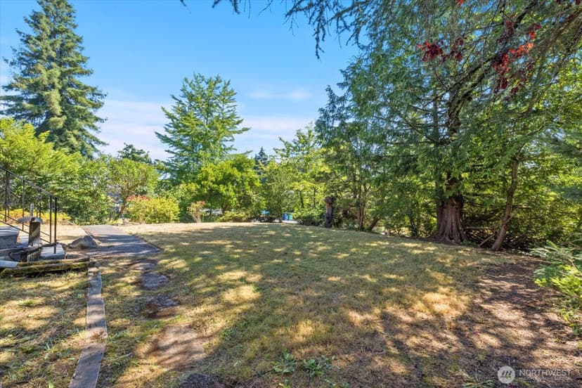 Property photo for 14709 58th Avenue S, Tukwila photo 35