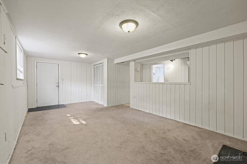 Property photo for 14709 58th Avenue S, Tukwila photo 22