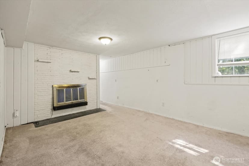 Property photo for 14709 58th Avenue S, Tukwila photo 21