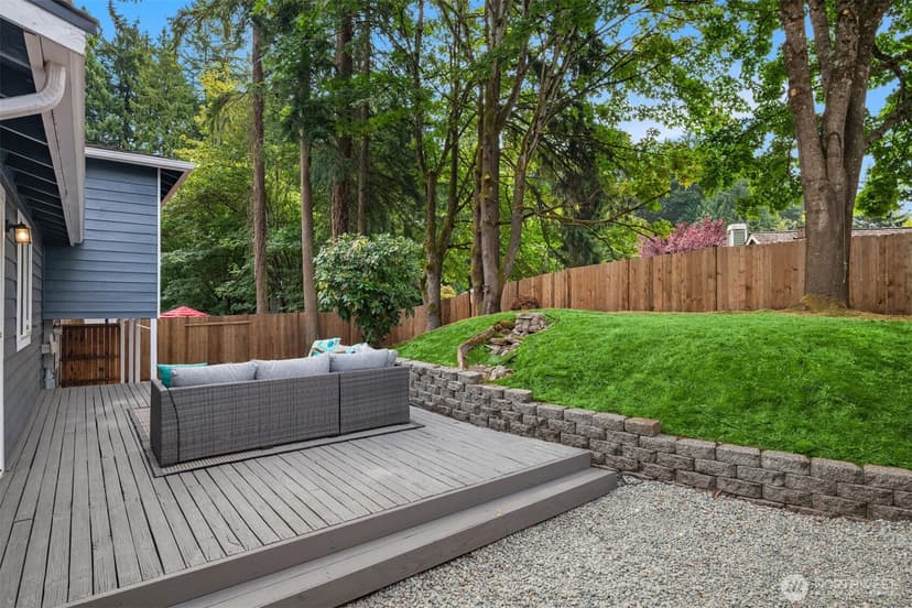 Property photo for 12515 NE 137th Place, Kirkland photo 20