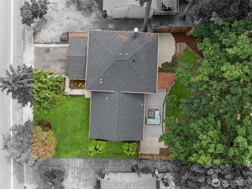 Property photo for 12515 NE 137th Place, Kirkland photo 27
