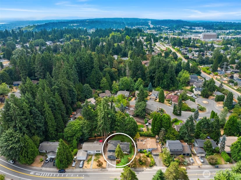 Property photo for 12515 NE 137th Place, Kirkland photo 29