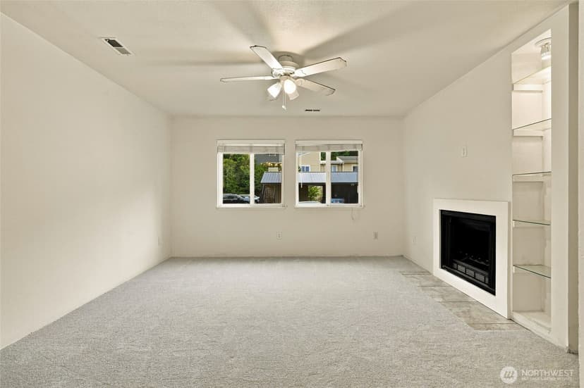 Property photo for 12712 NE 120th Street #G5, Kirkland photo 4