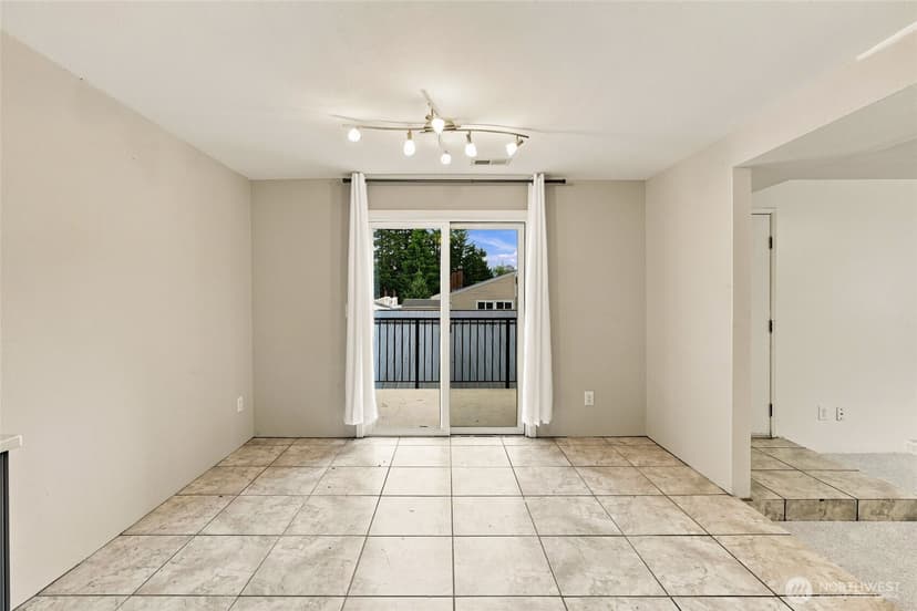 Property photo for 12712 NE 120th Street #G5, Kirkland photo 7