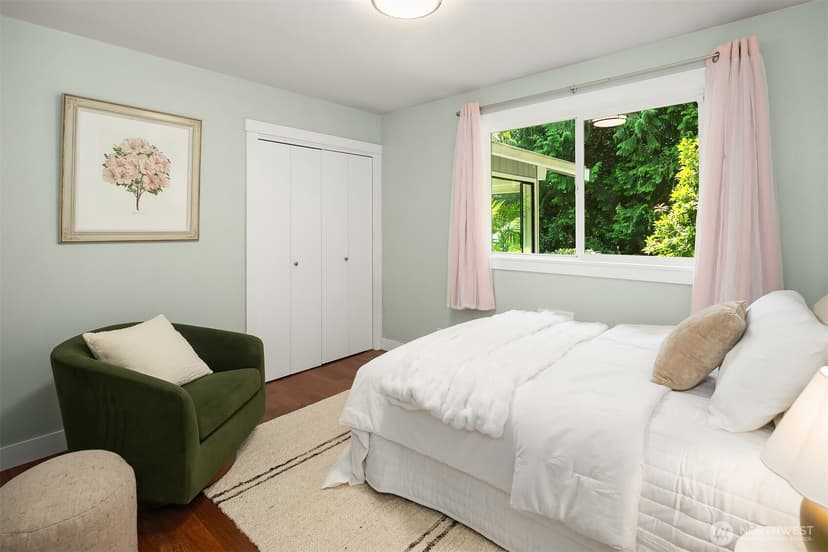 Property photo for 11471 Kallgren Road NE, Bainbridge Island photo 30