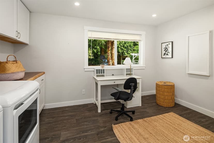 Property photo for 11471 Kallgren Road NE, Bainbridge Island photo 25
