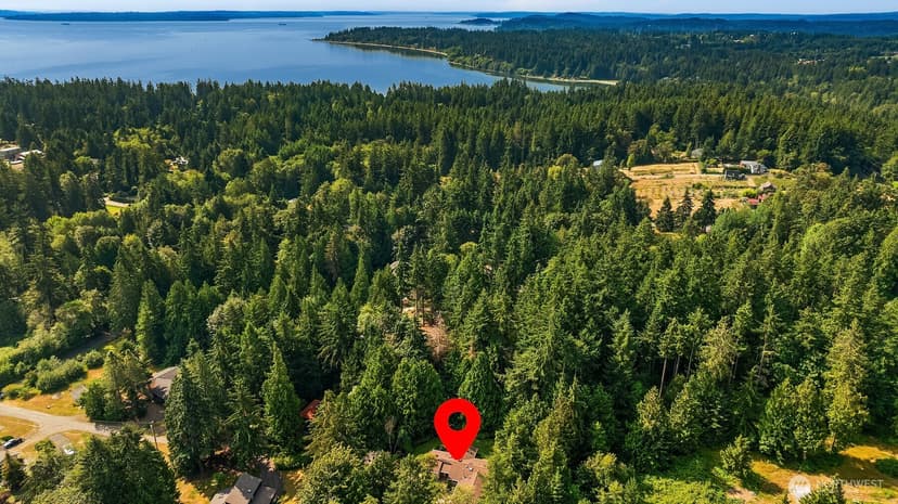 Property photo for 11471 Kallgren Road NE, Bainbridge Island photo 37