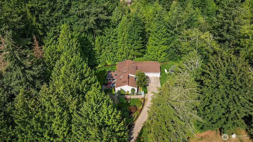 Property photo for 11471 Kallgren Road NE, Bainbridge Island photo 35
