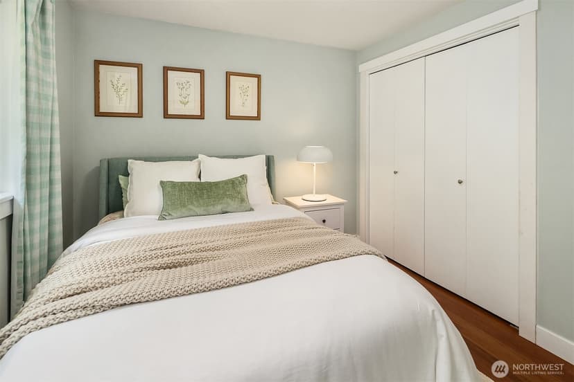 Property photo for 11471 Kallgren Road NE, Bainbridge Island photo 29