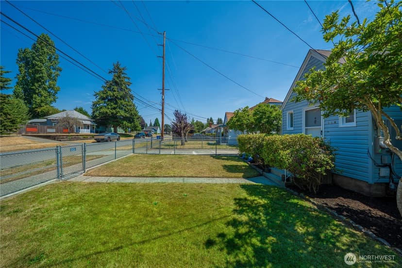 Property photo for 118 E 65th Street, Tacoma photo 28