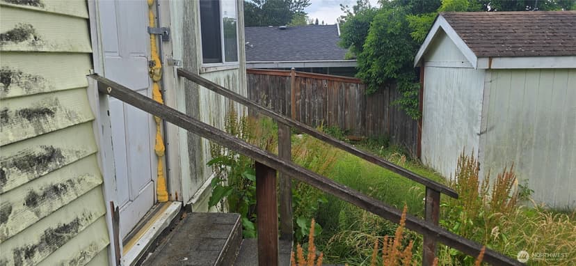 Property photo for 2009 E 35th Street, Tacoma photo 16