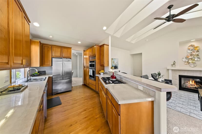 Property photo for 20604 Damson Rd, Lynnwood photo 13