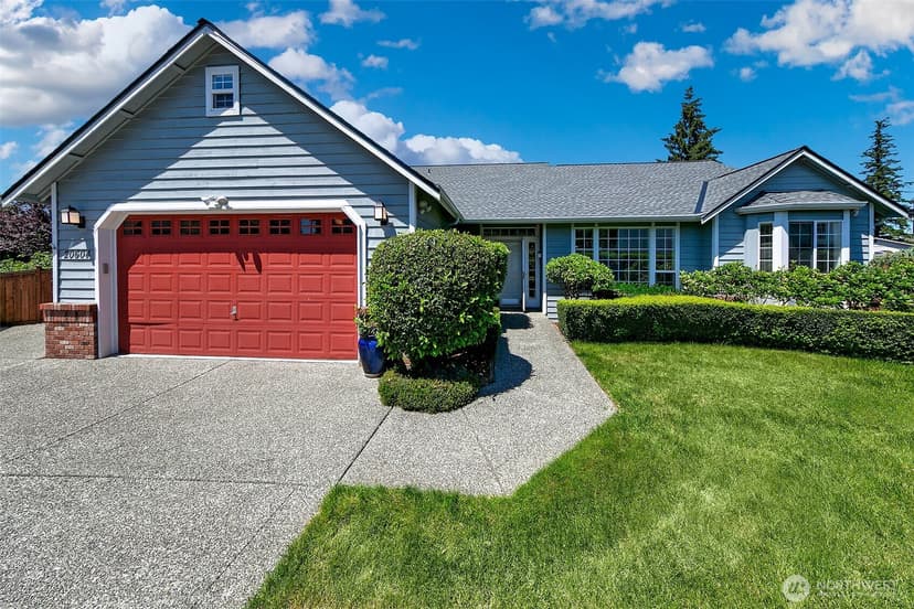 Property photo for 20604 Damson Rd, Lynnwood
