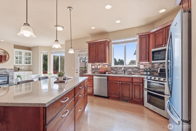 Property photo for 23929 22nd Avenue W, Bothell photo 14