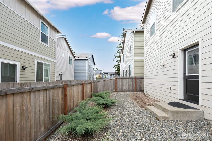 Property photo for 5212 E M Street, Tacoma photo 25