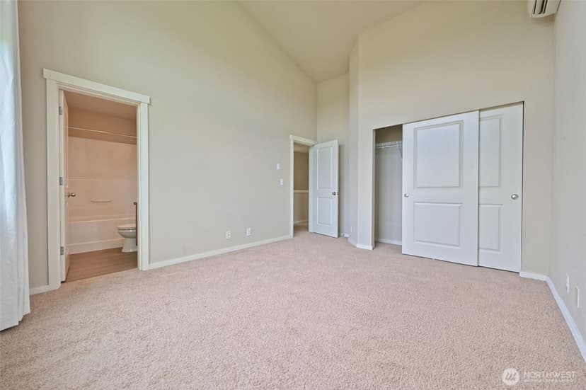 Property photo for 348 Chelan Avenue NE, Renton photo 24