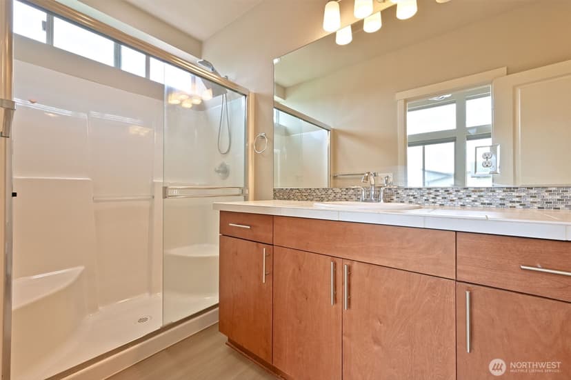 Property photo for 348 Chelan Avenue NE, Renton photo 20