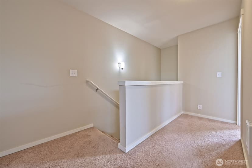 Property photo for 348 Chelan Avenue NE, Renton photo 27