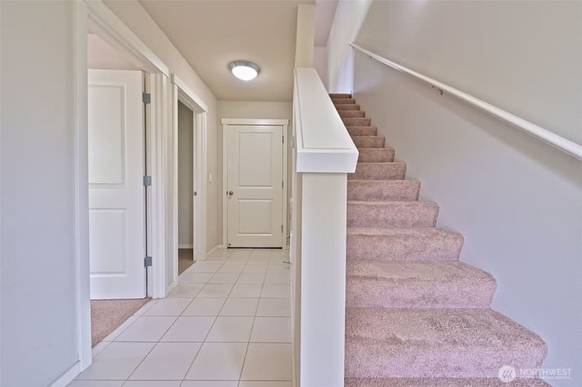 Property photo for 348 Chelan Avenue NE, Renton photo 28