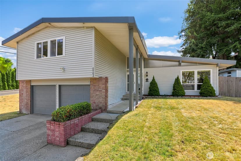 Property photo for 8502 41st Street W, University Place