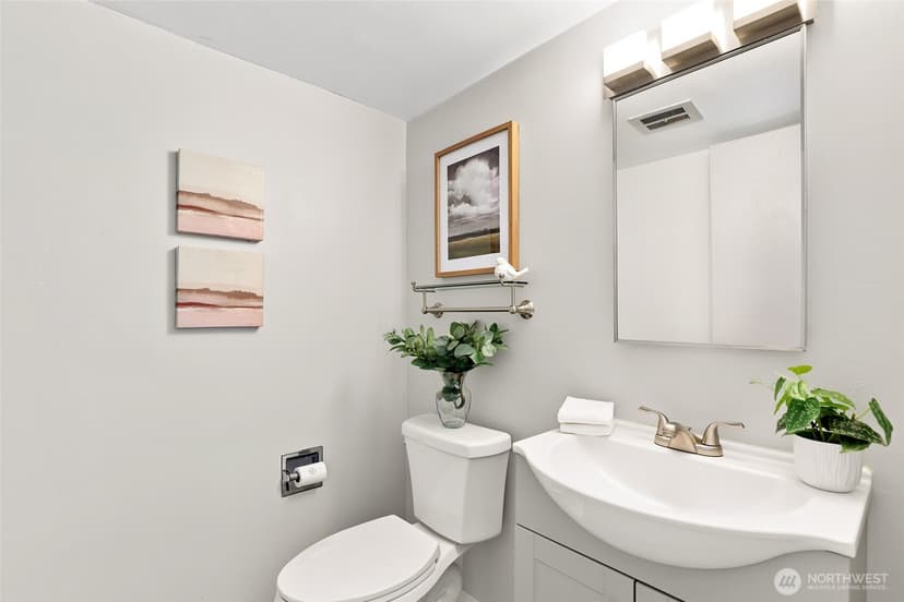Property photo for 8502 41st Street W, University Place photo 24