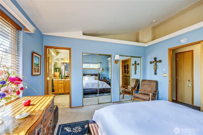 Property photo for 2419 California Avenue E, Manchester photo 31