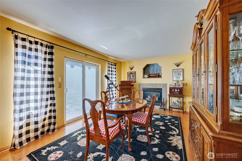 Property photo for 2419 California Avenue E, Manchester photo 10