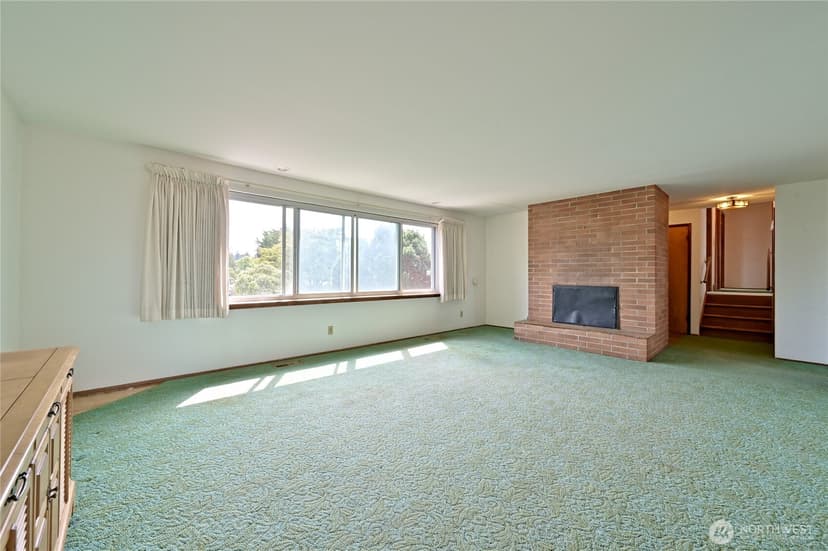 Property photo for 23031 19th Avenue S, Des Moines photo 8