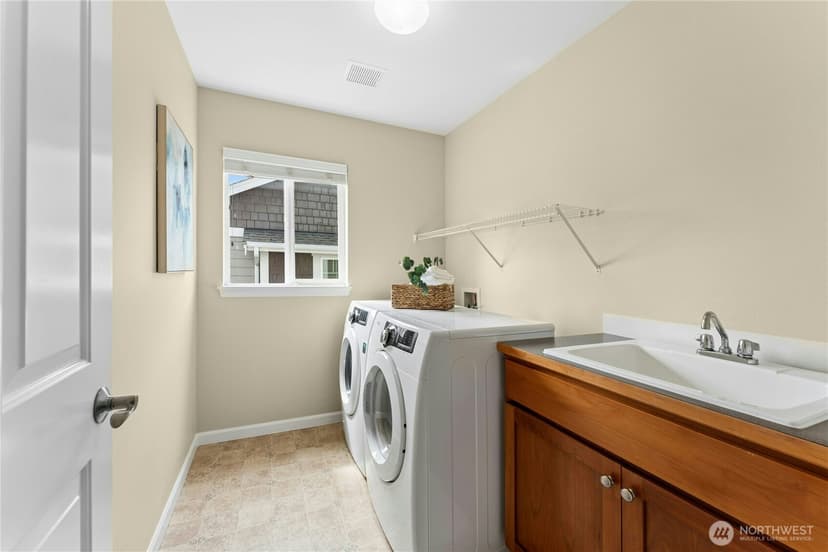 Property photo for 3127 NE Magnolia Street, Issaquah photo 33