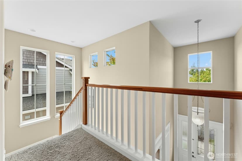 Property photo for 3127 NE Magnolia Street, Issaquah photo 34