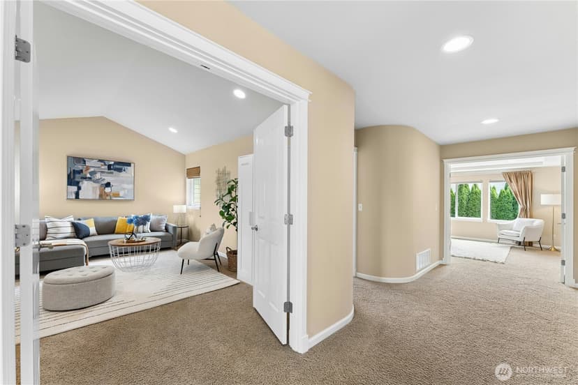 Property photo for 3127 NE Magnolia Street, Issaquah photo 21