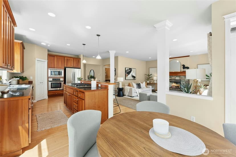 Property photo for 3127 NE Magnolia Street, Issaquah photo 11