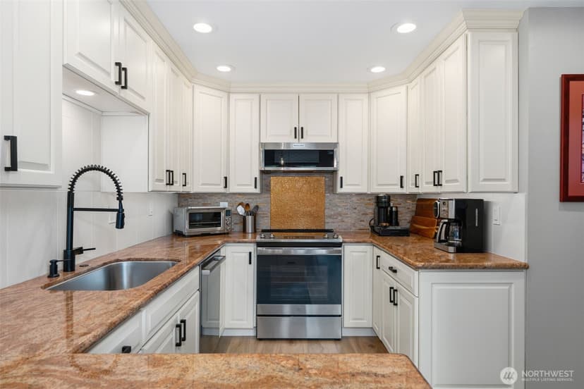 Property photo for 6300 Sand Point Way NE #306, Seattle photo 11
