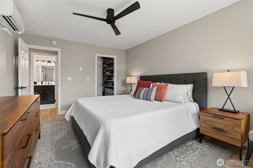 Property photo for 6300 Sand Point Way NE #306, Seattle photo 15