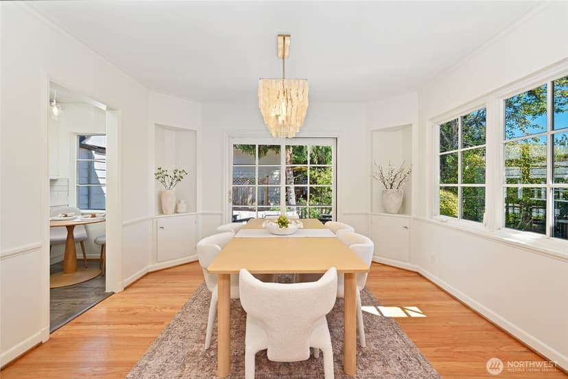 Property photo for 4902 NE 70th Street, Seattle photo 10