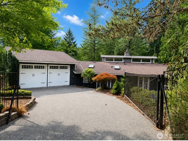 Property photo for 15222 SE 48th Drive, Bellevue